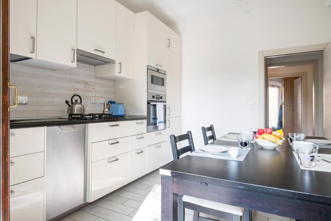 Bologna Butterfly Apartment Lippo Exterior photo